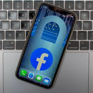 فیسبوک اکانت های فیک مجاهدین خلق را حذف کرد