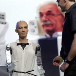 سوفیا | رباتی که جای انسان ها را خواهد گرفت!